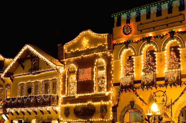 leavenworth-wa-Christmas-lights