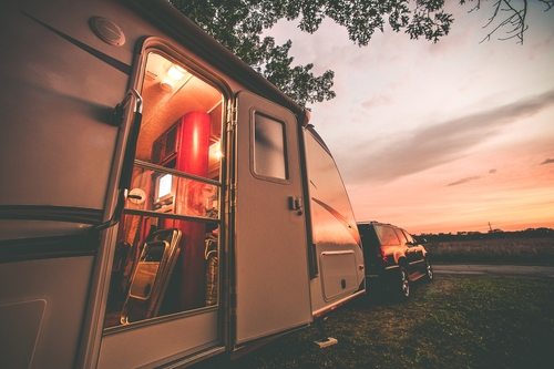 camping-glampin-travel-tips