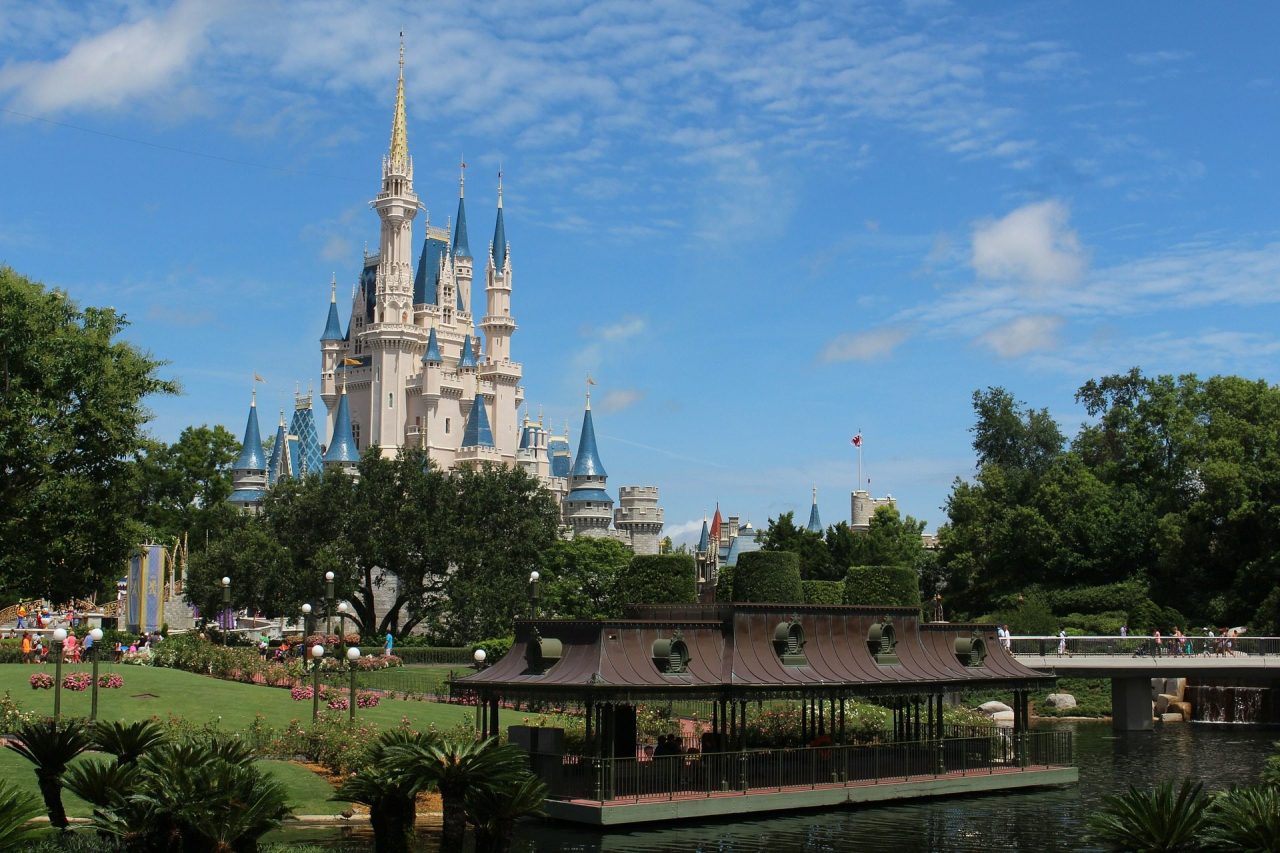 How to Explore Walt Disney World Without Spending A Ton of Money