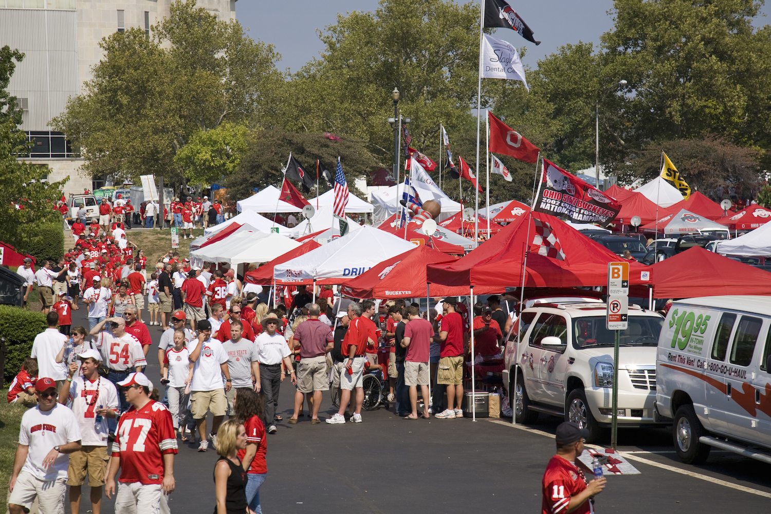 Video: Tailgating Tips