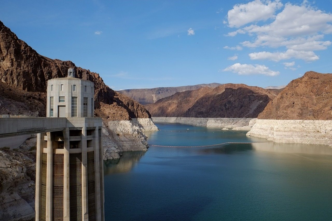 Guide to Visiting the Hoover Dam
